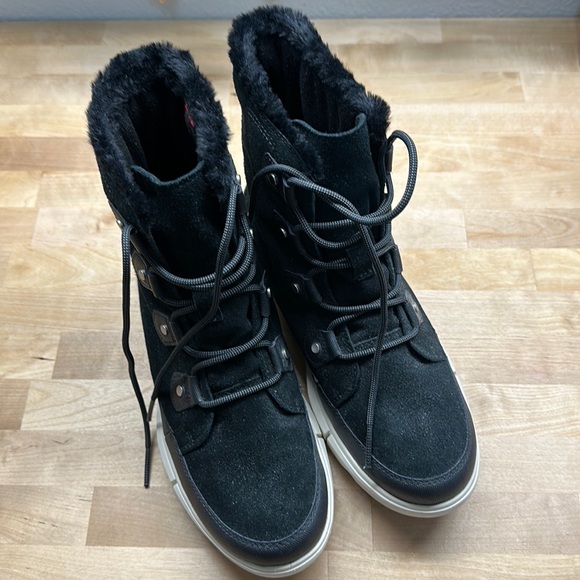 Sorel Explorer Joan Waterproof Boots - Picture 2 of 12